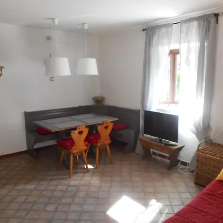 La Marmotta Apartment Rollieres